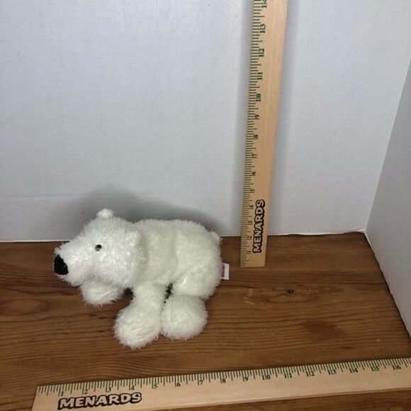 Ganz white polar bear - Picture 9 of 11